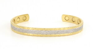 Magnetic Solid Copper Bangle – BG54GS