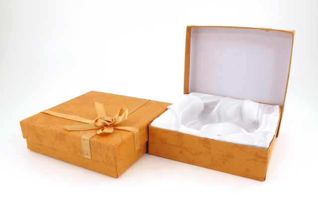Orange 3 1/2″ by 3 1/2″ Gift Box – GBS2OR